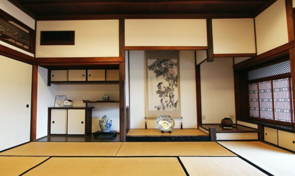 Rumah dengan Tatami dan Shoji